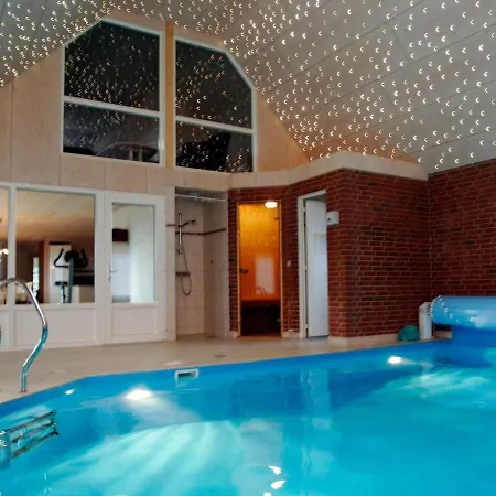 Dom wakacyjny 24 Person Holiday In Bl Vand